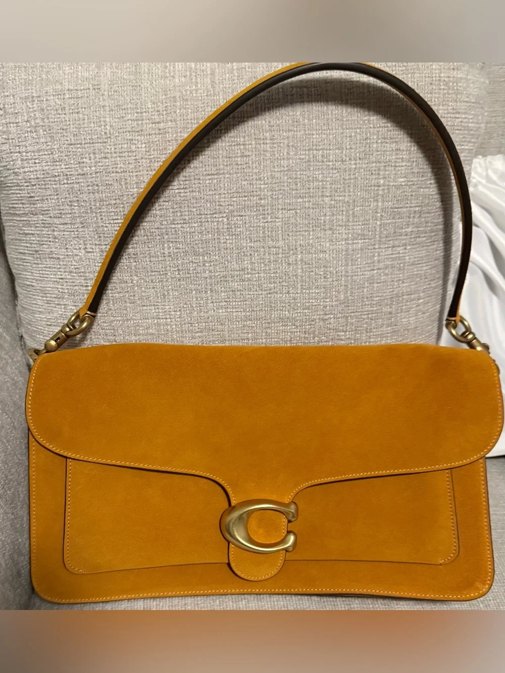 Authentic Coach Suede Marigold Tabby 36 Shoulder Bag with Gold Hardware